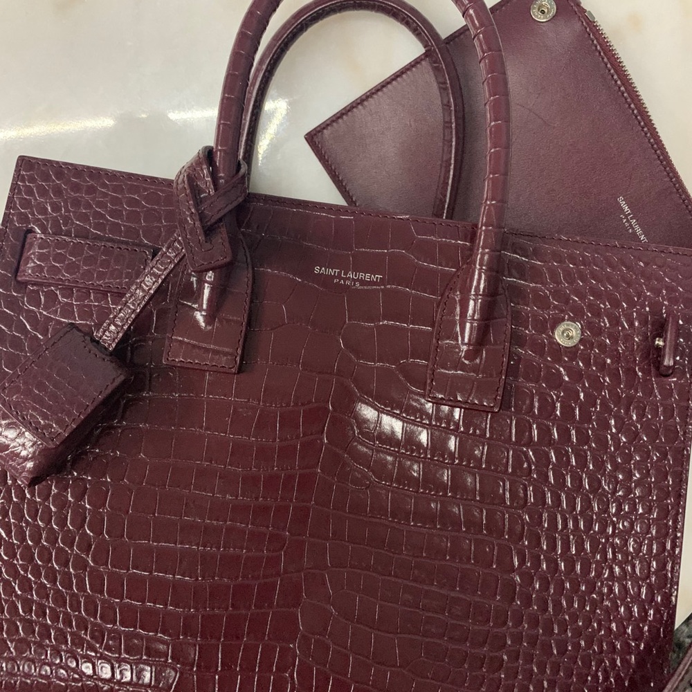 ❌❌❌SOLD❌❌❌ Saint Laurent Sac de jour baby in Croc